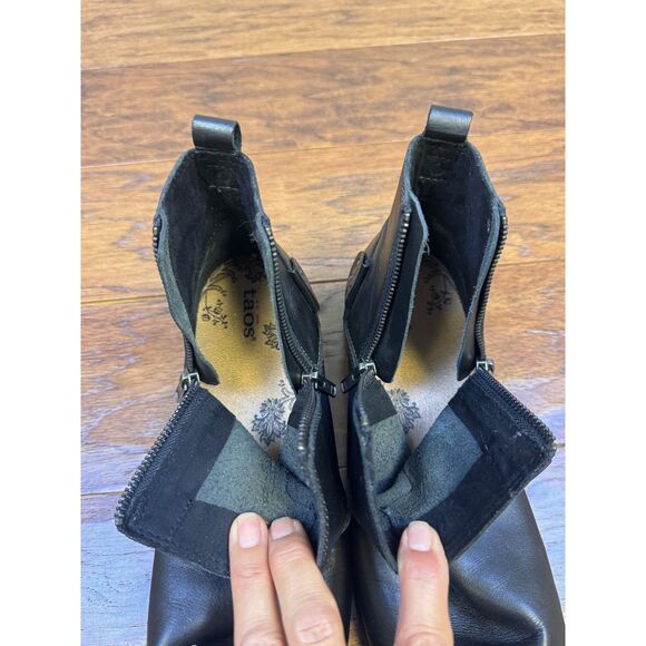 TAOS Select Black Leather Ankle Booties, Double Zip, Sz 10 - Picture 9 of 12